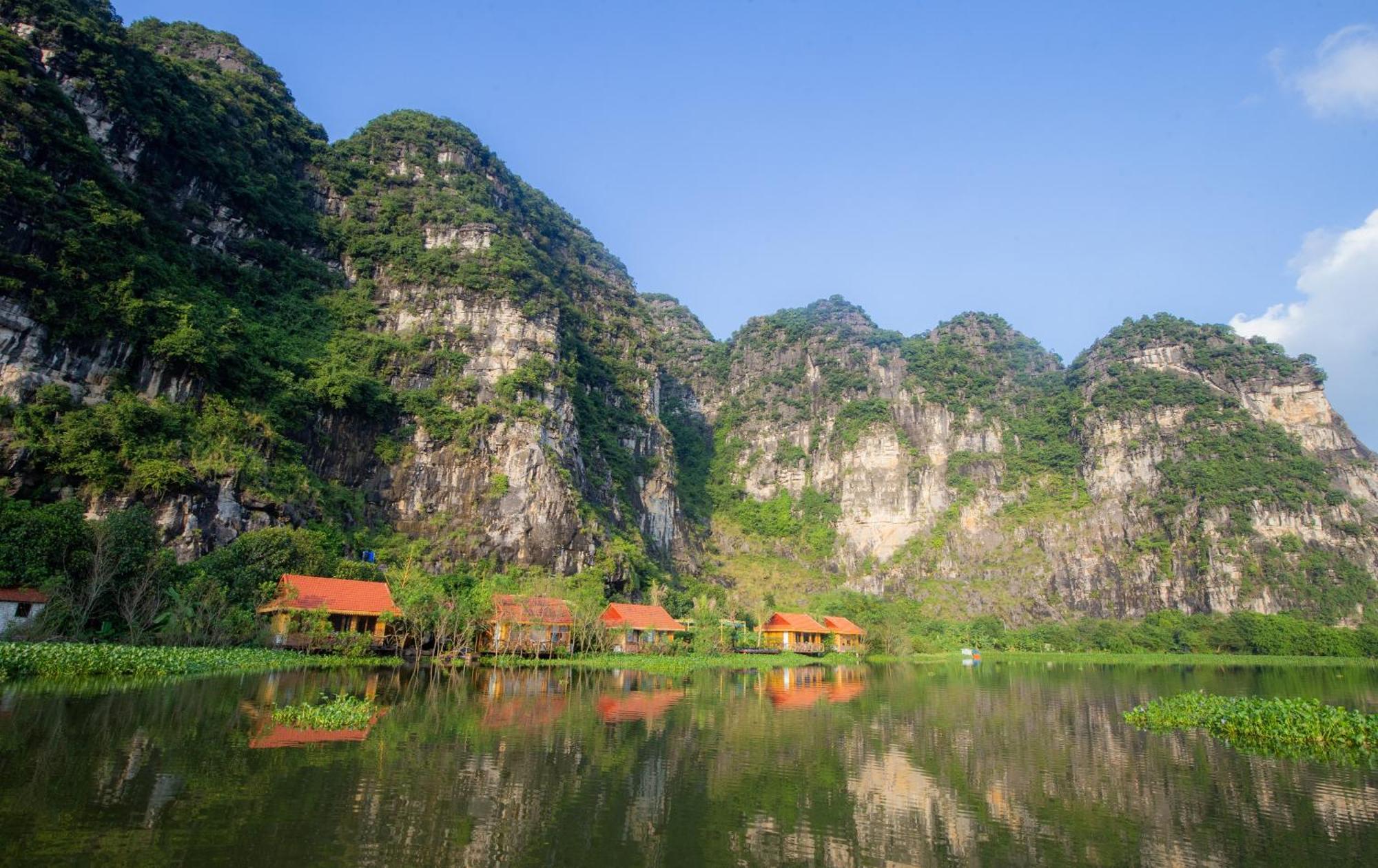 Xuan Son Lakeside Bungalow Ninh Binh Eksteriør billede