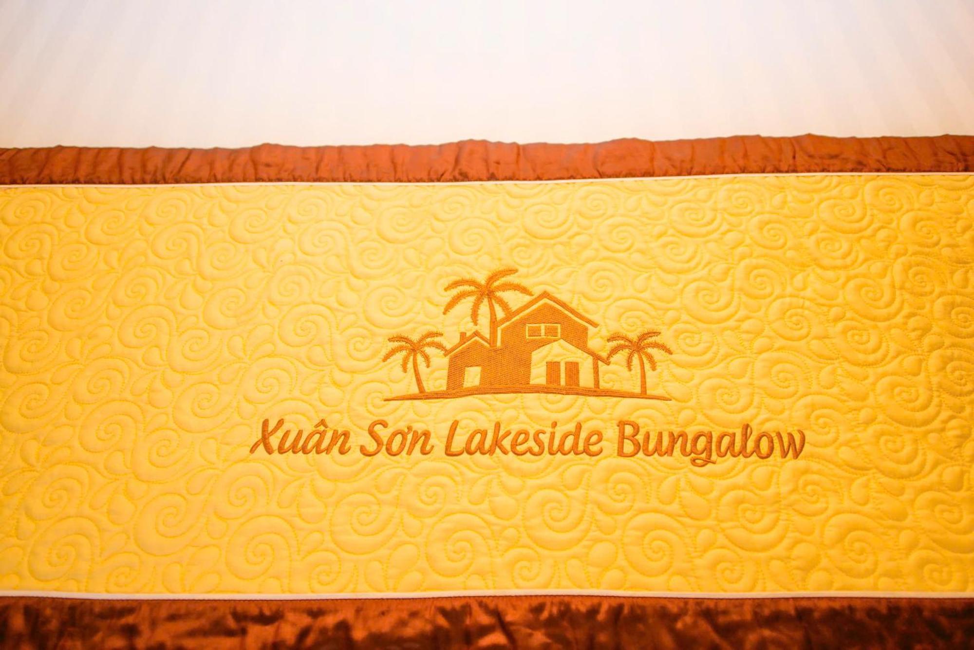 Xuan Son Lakeside Bungalow Ninh Binh Eksteriør billede