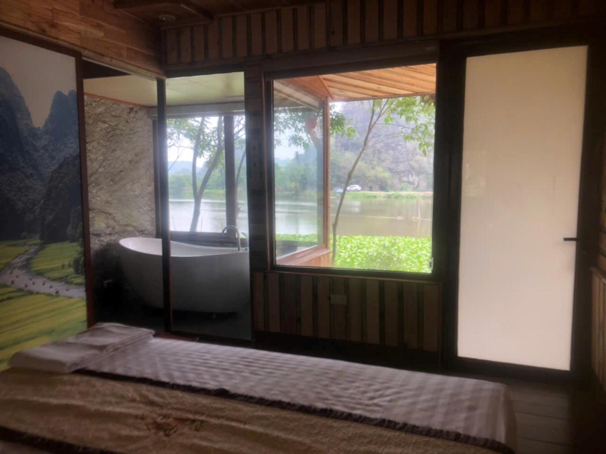 Xuan Son Lakeside Bungalow Ninh Binh Eksteriør billede